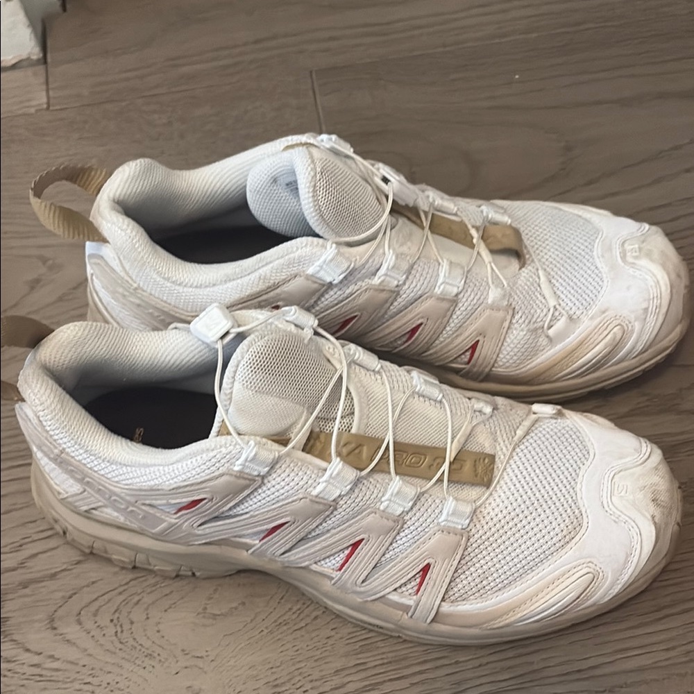 Salomon XA PRO White and Red